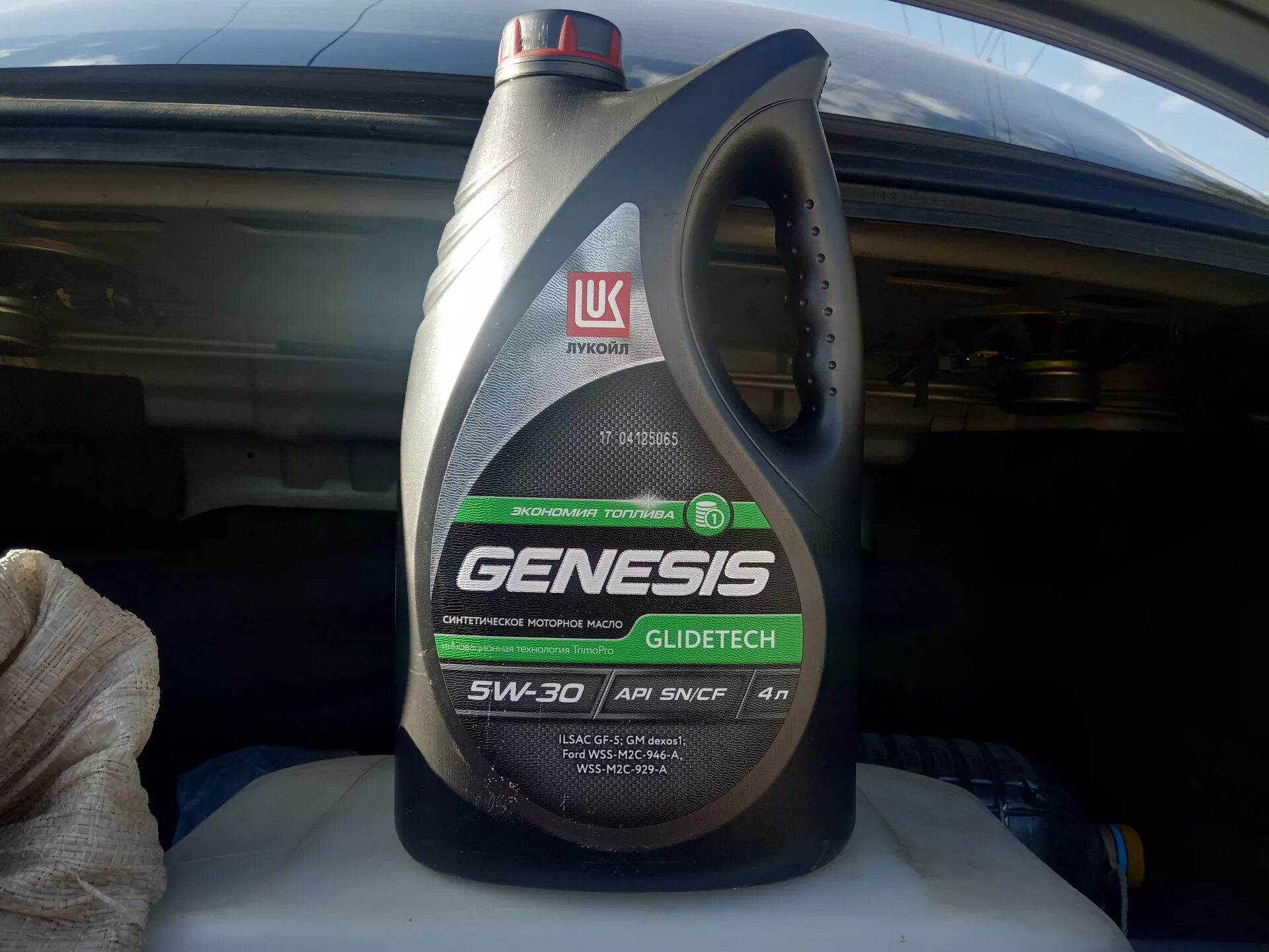 Лукойл Genesis glidetech 5w-30. Моторное масло для Kia Spectra 1.6. Lukoil Genesis Special 5w-30 для Kia Rio. Моторное масло для Киа спектра 1.6 2007.