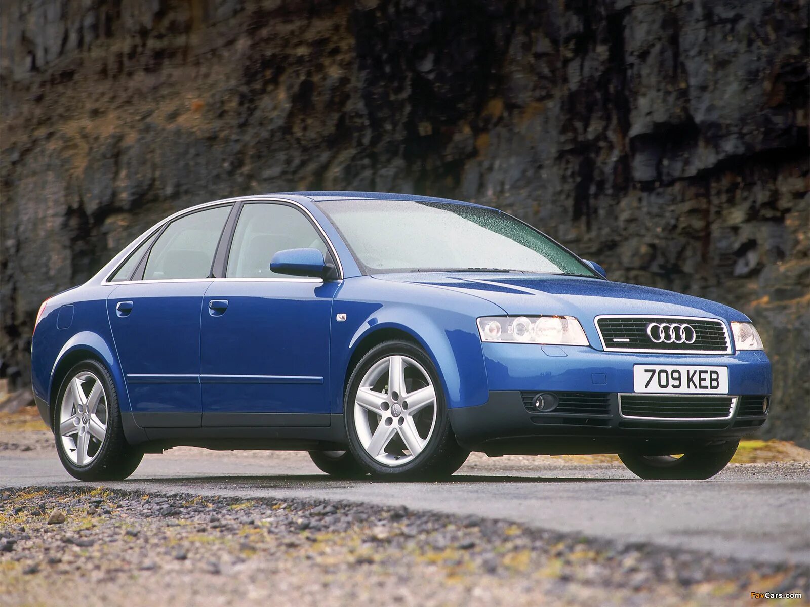 Audi a4 b6 tuning. Ауди а 4 6 кузов. Audi a4 2002г. Audi a4 b6 2000. Ауди а4 б6 2002.