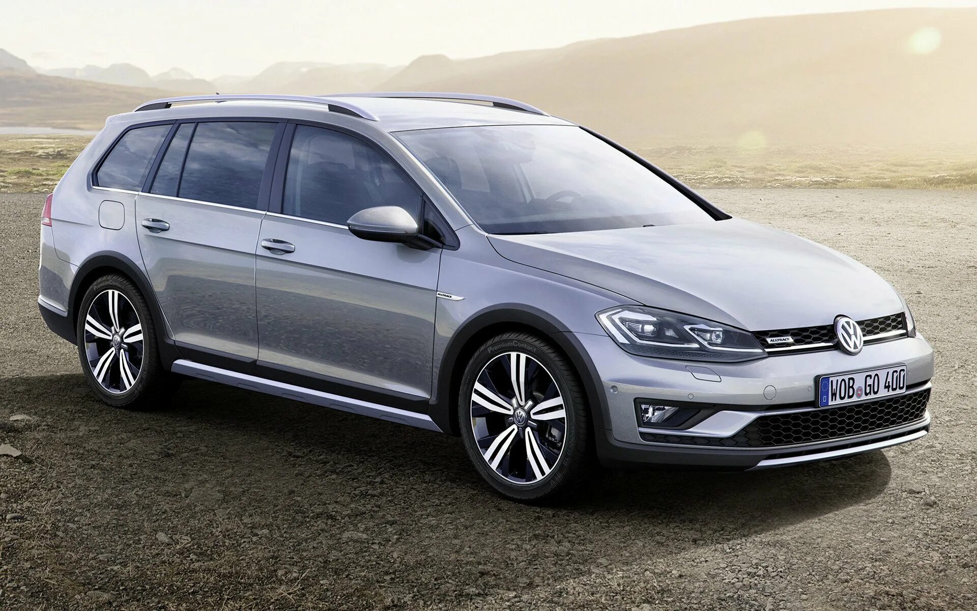 Volkswagen описание. Volkswagen Golf 7 Alltrack. Фольксваген гольф Alltrack 2017. Volkswagen_Golf_Alltrack_2019. Фольксваген Golf Alltrack.