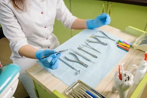 Какие предметы нужны для стоматолога