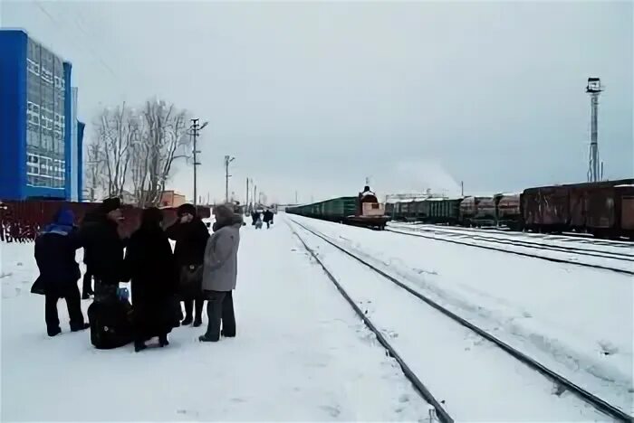Нягань новороссийск. Вечный огонь нягань. Фото няганцы. Достопримечательности города нягань. Украшения города нягань.