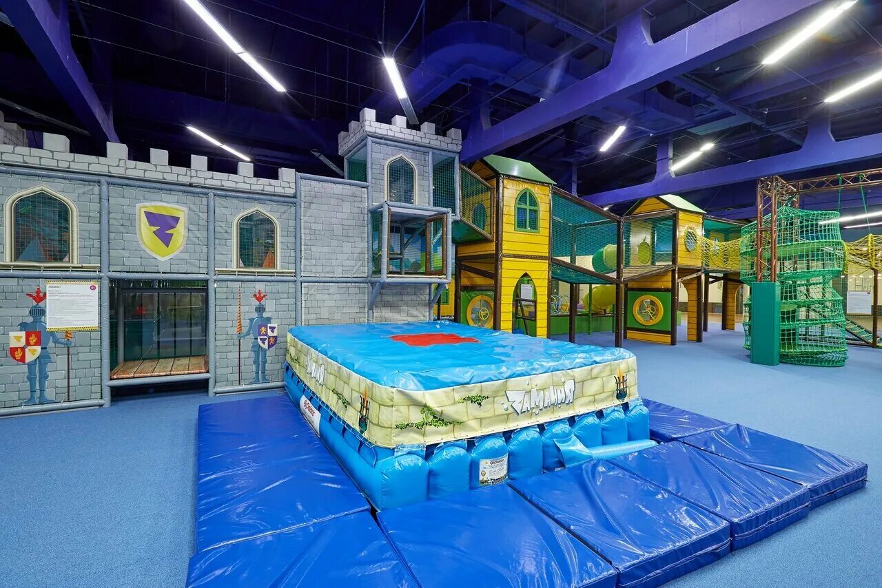 Развлечения для детей в москве. Аквапарк мореон в москве. Куда можно сходить в 11. Аттракцион зазеркалье вологда. Зеркальный лабиринт, санкт-петербург, невский проспект.