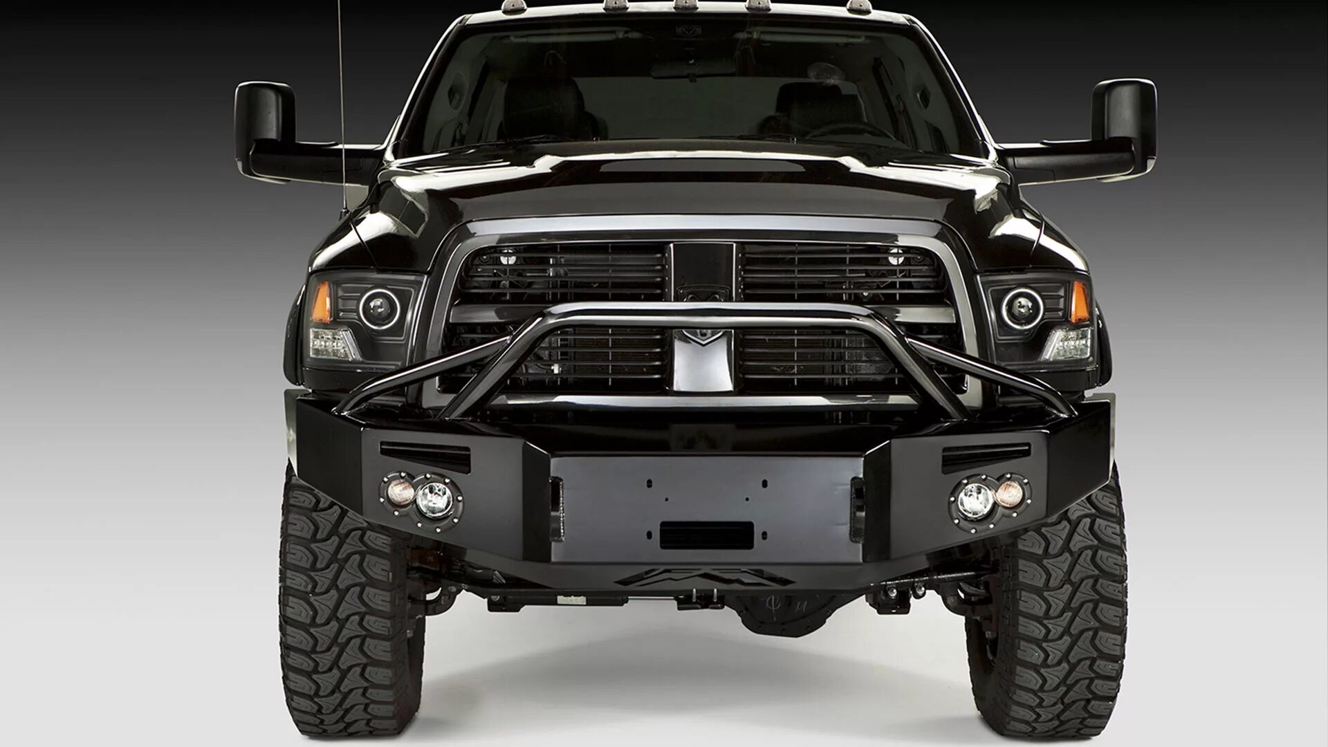 Ram 2500 2023 Fab fours Bumper. Dodge Ram 5500 off Road. Рам 2500 обвес Fab fours. Dodge Ram Runner Bumper.