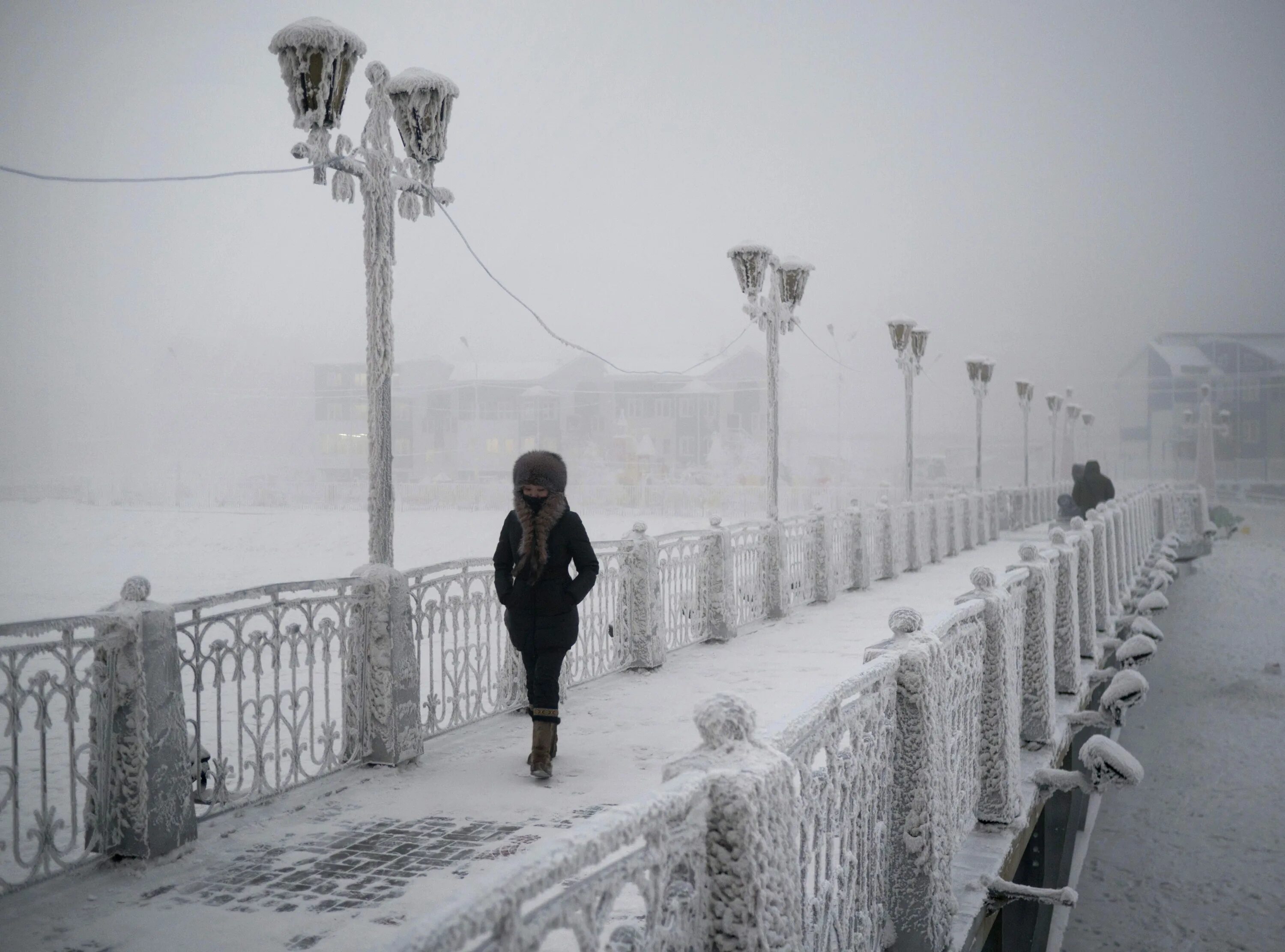 Зимой в городе было 36. Самый холодный город в мире Оймякон. Оймякон Мороз. Самый холодный город в России Оймякон. Оймякон люди.