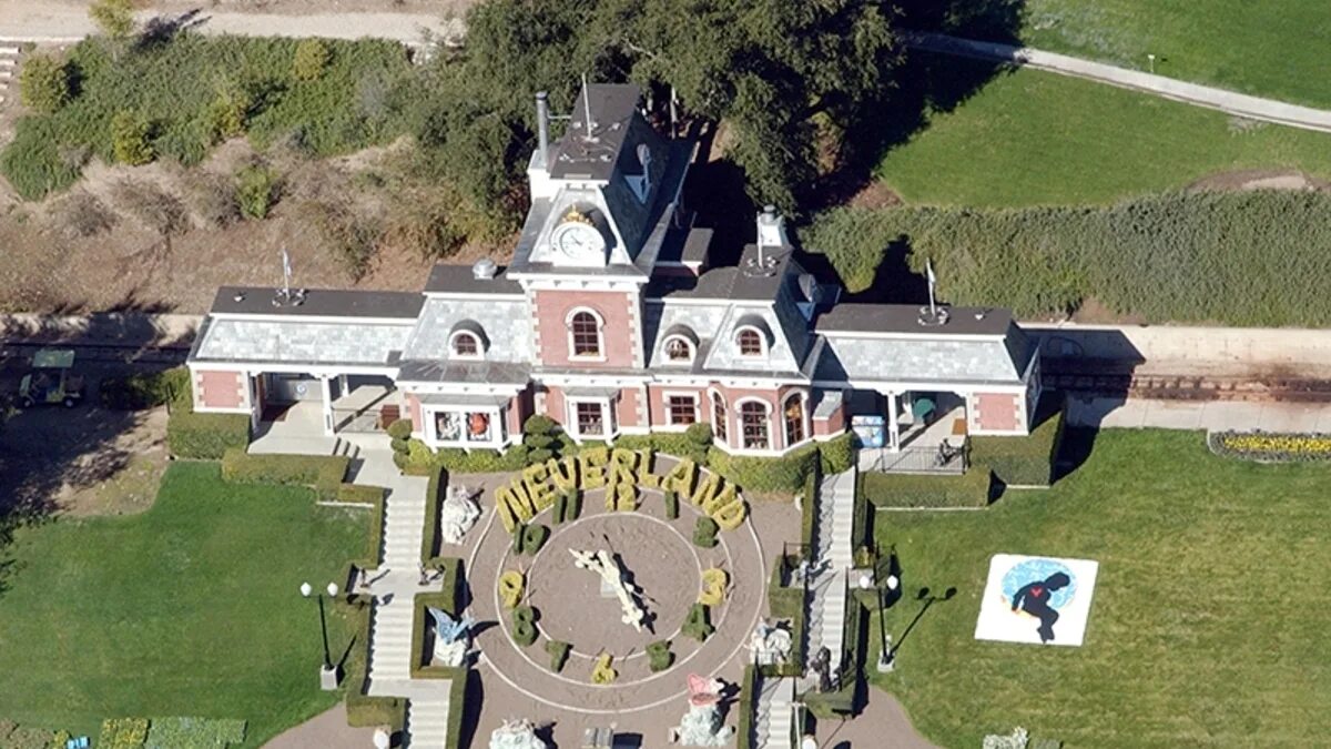 Как выглядит туннель между домом майкла джексона REVEALED!! This is why nobody wants to buy Michael Jackson’s Neverland, popular