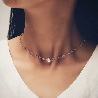 Золотая цепочка женская короткая