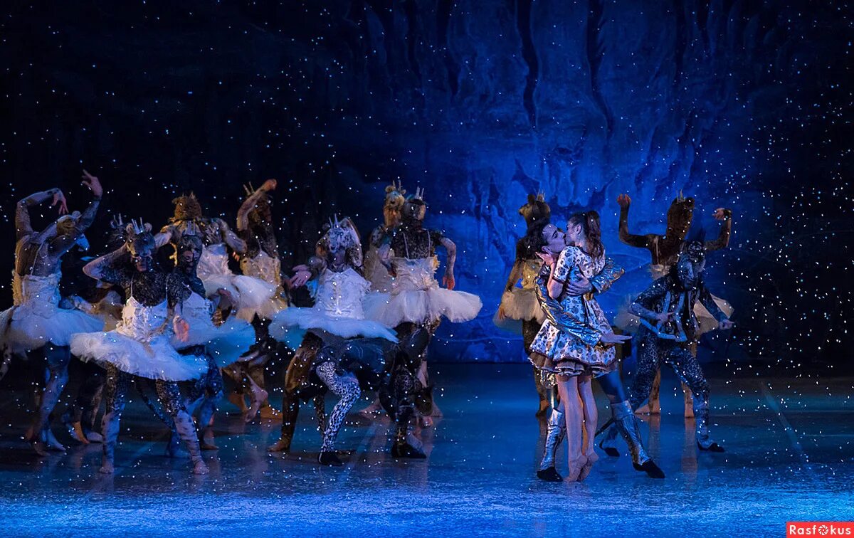щелкунчик балет чайковского цискаридзе. балет щелкунчик петипа. балет щелкунчик чайковский. балет щелкунчик труппа 2022. щелкунчик балет хореография.