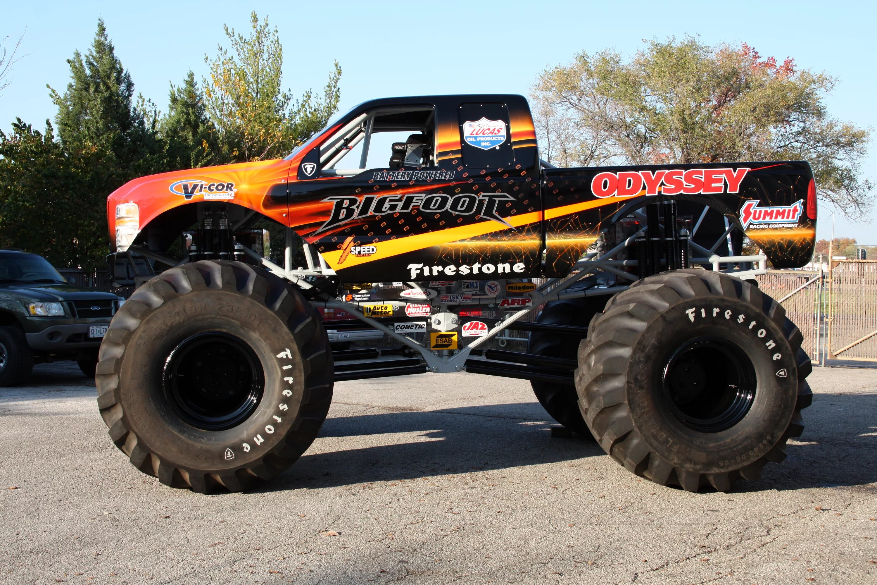 Maxxis бигфут. WLTOYS Bigfoot 4wd. Бигфут x5. Chevrolet Bigfoot.