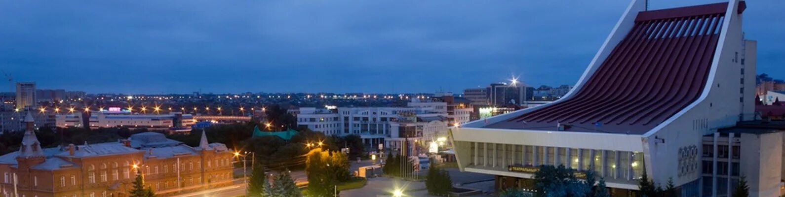 Музыкальный театр города омск. Театр трамплин в омске. омский государственный музыкальный театр. музыкальный театр омск зал. театральная площадь омск.