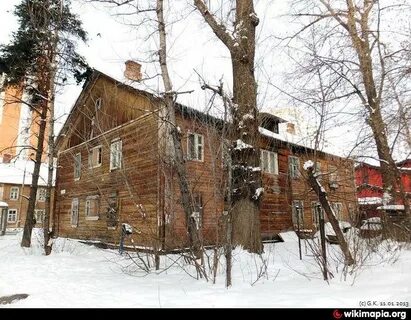 Жил городок
