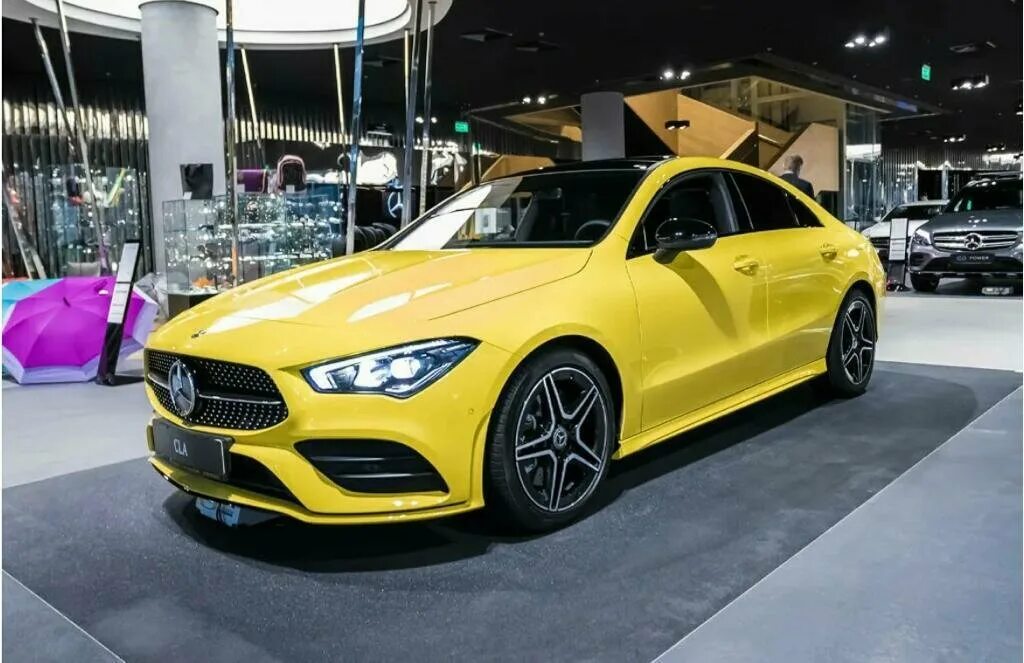 Мерседес CLA 200. Мерседес CLA 200 Sport. Мерседес CLA 200 желтый. Мерседес CLA 200 купе.