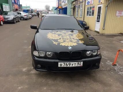 Капот е39