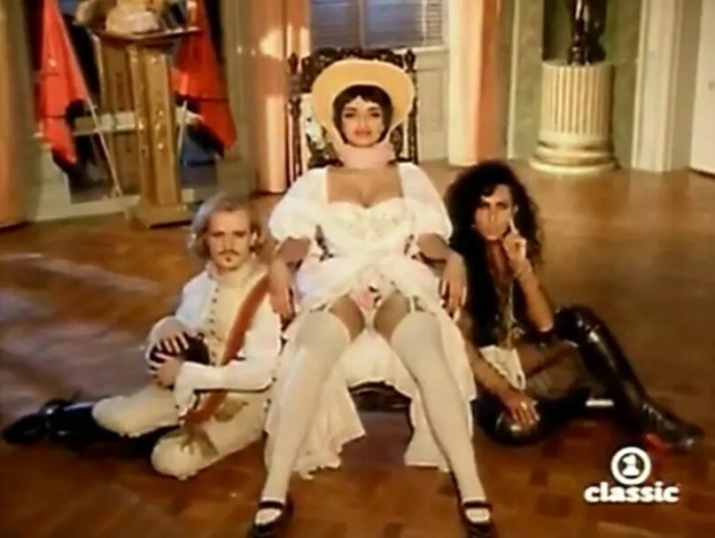 Army of lovers obsession ремикс. Арми оф лаверс камилла тулин. арми оф лаверс группа запрещенные. army of lovers фильм. группа army of lovers камилла.