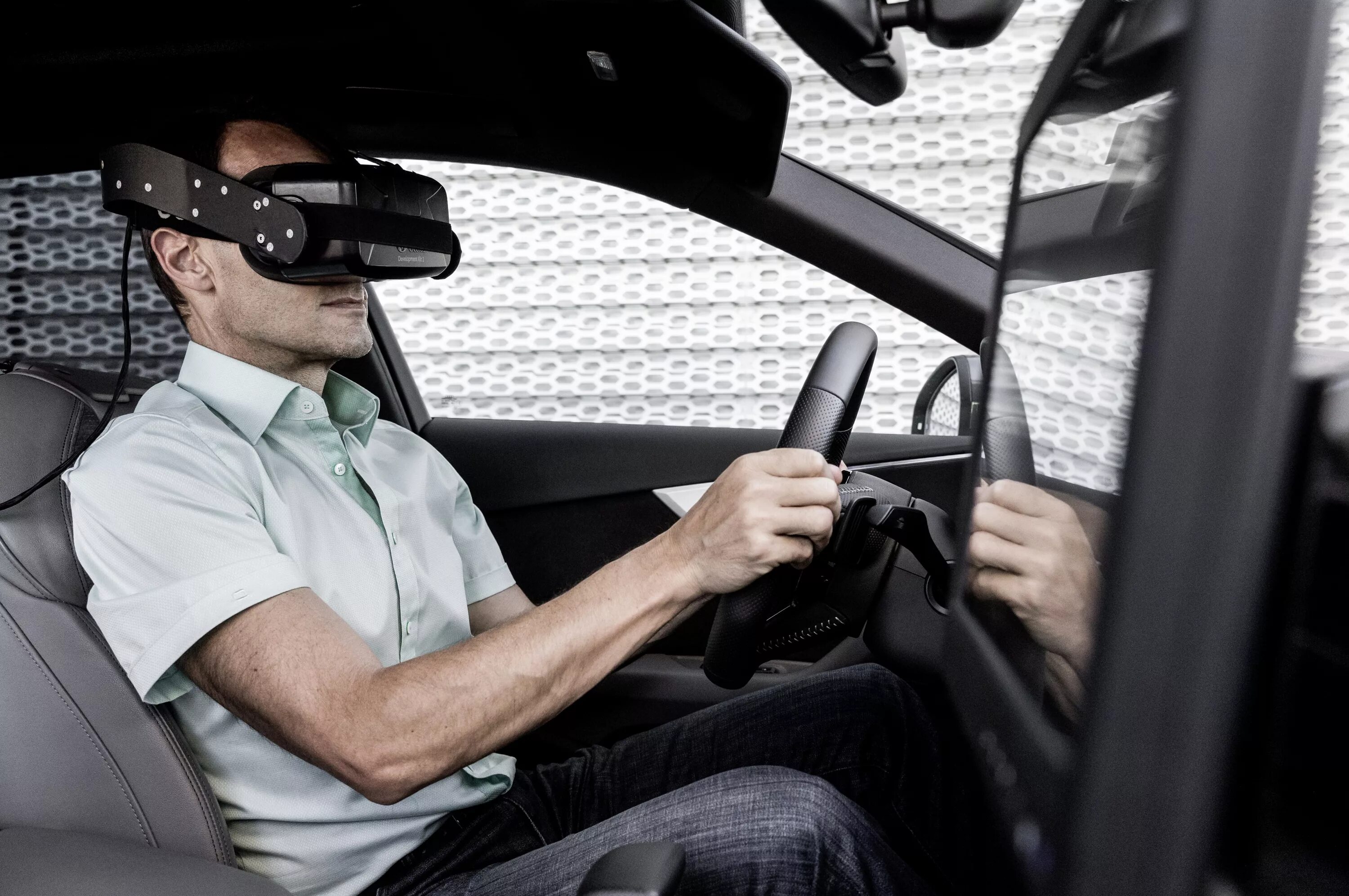 Машина виртуальной реальности. Виртуальная реальность вождение автомобиля. Виртуальный тест-драйв. VR машина.