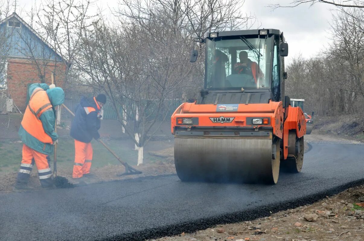 Дорожные работы. Дороги Белгородской области. Белгород дороги. Тельманово ремонт дорог.