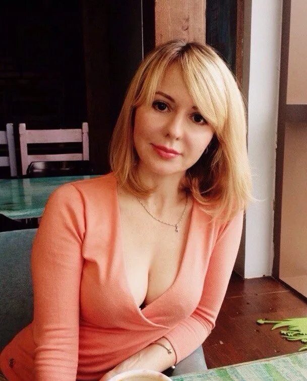 Сорокалетние женщины. Домашние девушек 40 лет. Домашние девушек 40 лет. Домашние девушек 40 лет. Евгения стрельцова.