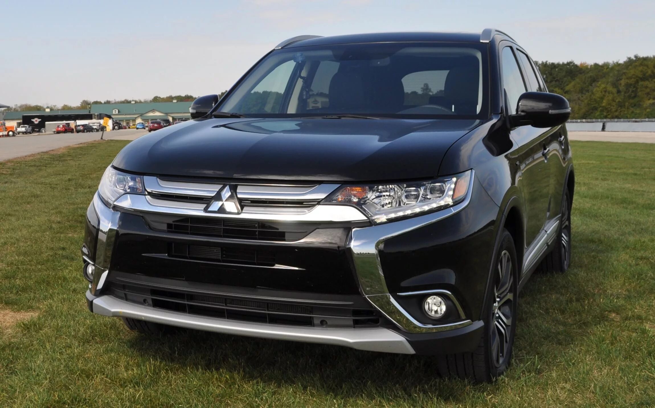 Mitsubishi Outlander 2016. Mitsubishi Outlander 3 2016. Mitsubishi Outlander III 2016. Митсубиси Аутлендер 2016 черный. Митсубиси аутлендер 3 2016