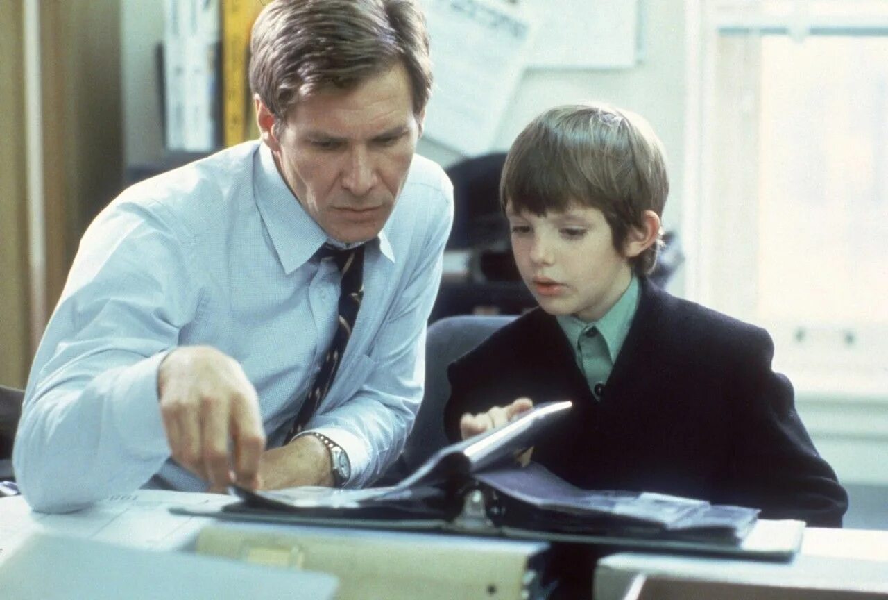 Witness harrison ford. Свидетель с харрисоном фордом. Свидетель харрисон форд. Свидетель с харрисоном фордом. Свидетель харрисон форд.