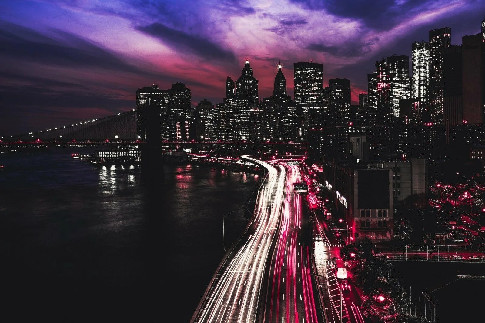 Заставка на телефон ночь. Ночной Нью-Йорк Манхэттен. Манхэттен мост Нью-Йорк.