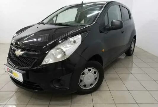 Шевроле саранск купить. Chevrolet Spark m100 черный. Chevrolet Spark 2012. Шевроле Спарк 2012 1.2. Chevrolet Spark 2 чорний.