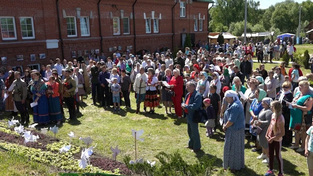 Тв зарайск. Церковь рожново зарайский район. храм в чернево зарайский район. рожново зарайский район фестиваль. зарайск село макеево.