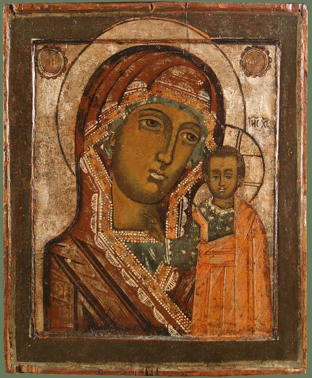 икона пресвятой богородицы "волоколамская". казанская икона божией матери 19 век на дереве. старинные иконы на дереве. древние иконы на дереве. древние антикварные иконы.