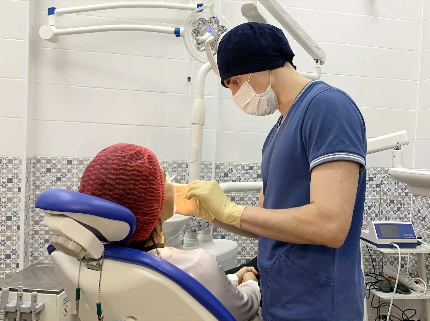 Стоматология взрослая государственная метро перово. Стоматологический центр перово 1 я владимирская. Стоматология в перово платная. Фармацевт 2005 стоматология перово. Стоматология в перово 1-я владимирская.