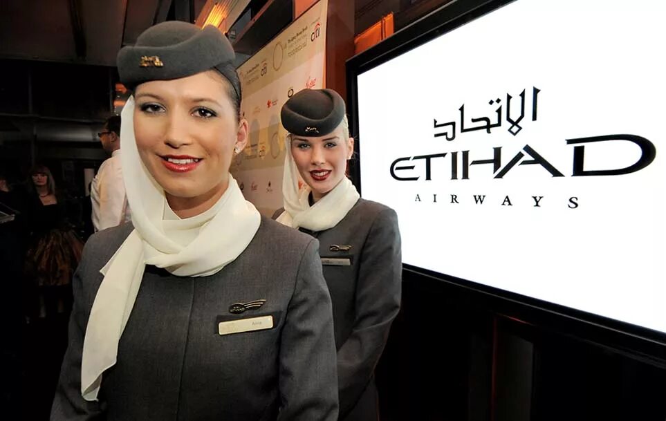 Авиакомпания Абу Даби Этихад. Стюардесса Абу Даби Etihad. Авиакомпания ОАЭ Etihad. Gulf Air форма. Сайт авиакомпании этихад