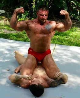 Bodybuilder Domination 