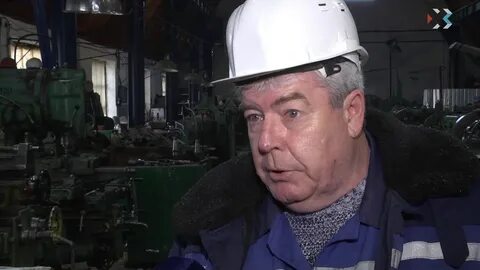Директор машиностроительного завода