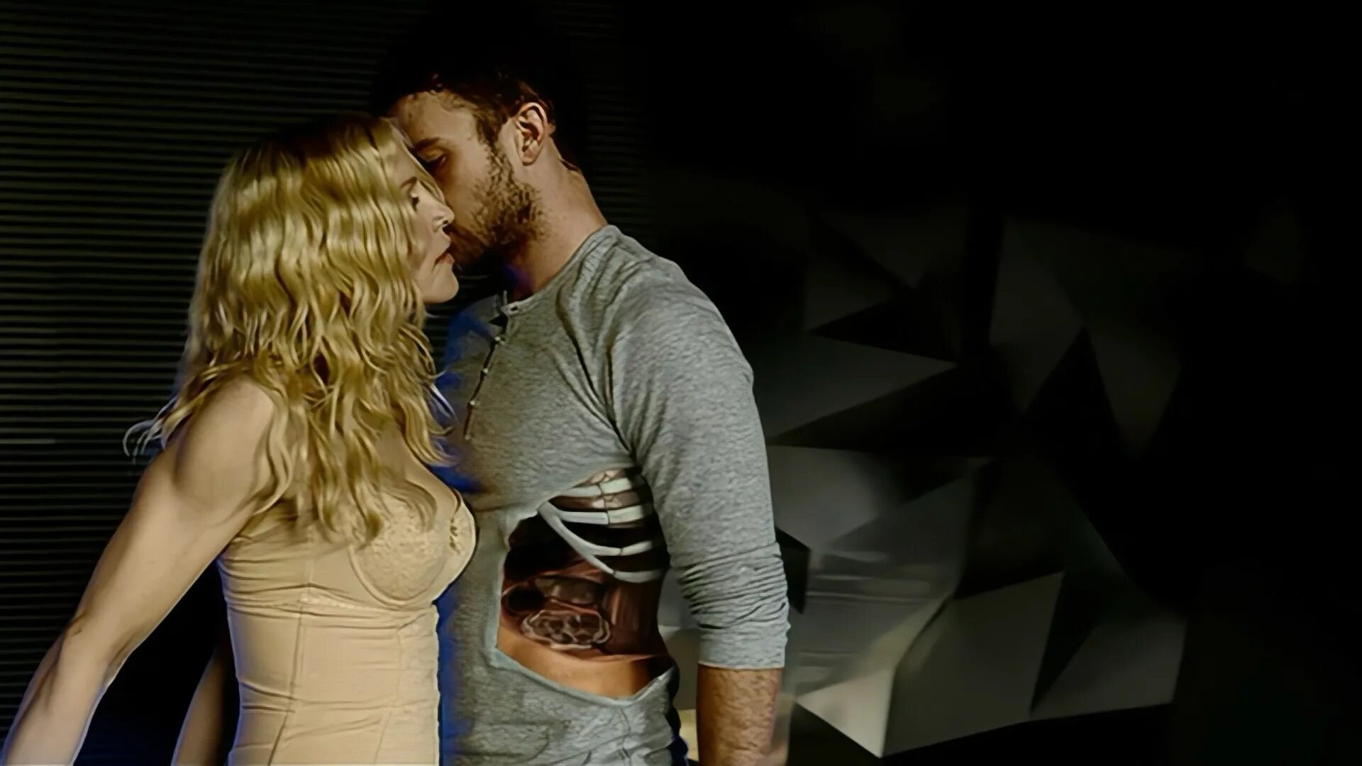 Timbaland 4 minutes feat madonna justin. Мадонна тимберлейк 4. мадонна и джастин тимберлейк 4. мадонна и джастин тимберлейк 4 minutes. мадонна и джастин тимберлейк.