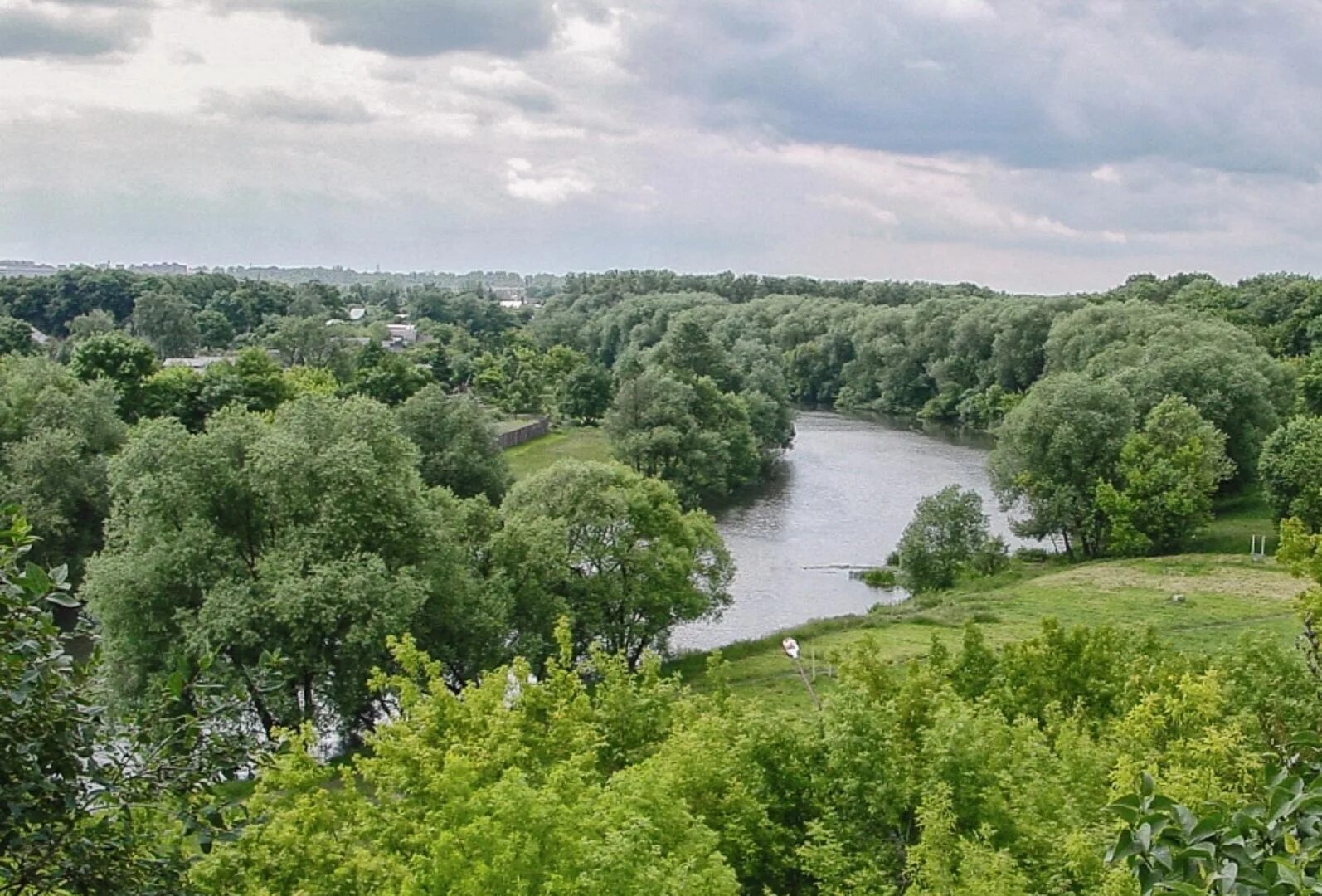 Купить часть в орле. Река Орлик в Солнцево Орловской области. Река Орлик Белгородская область. Дворянское гнездо Орловская область. Вид на реку Орлик.