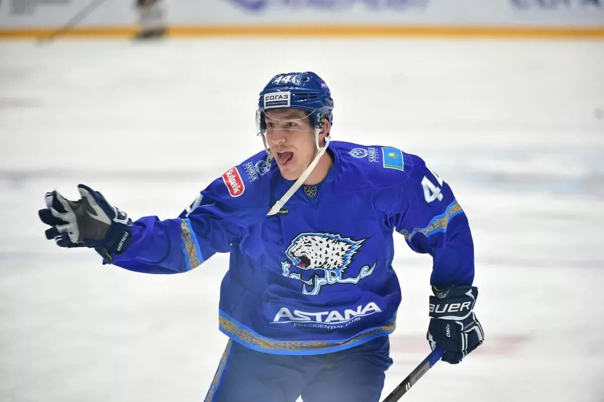 Барыс капитан диц. Даррен диц цска. Даррен диц хоккеист. Даррен дитц барыс. Даррен дитц.