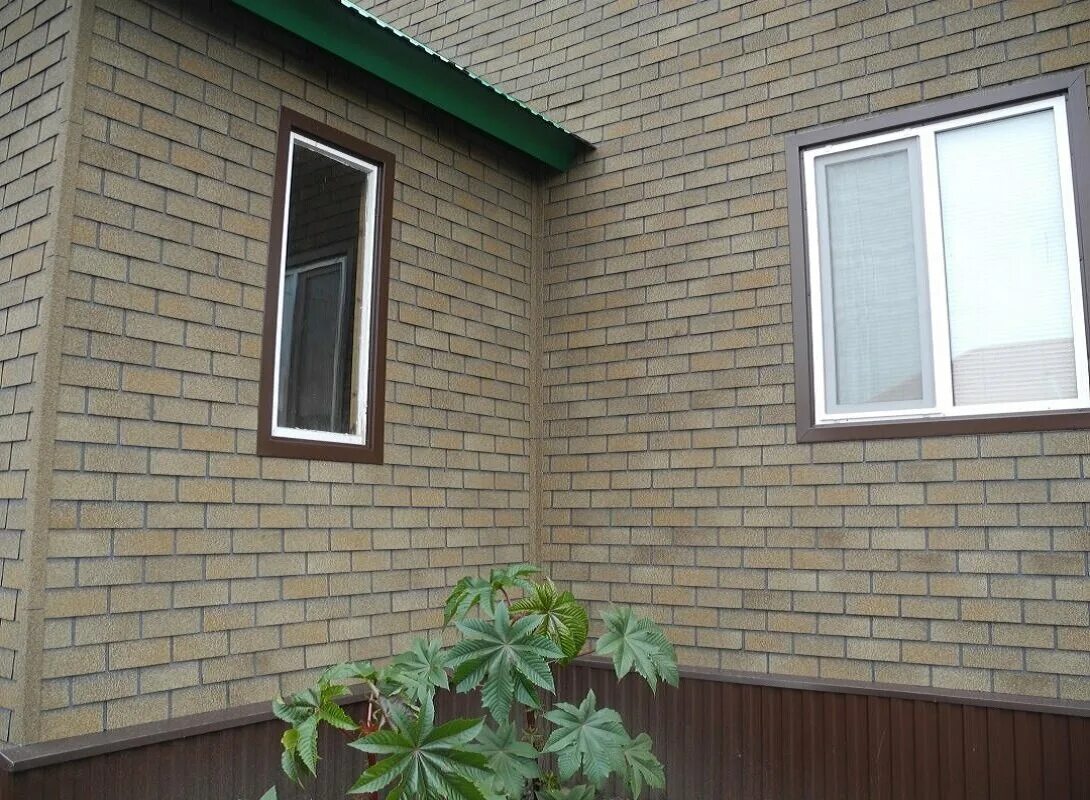 Технониколь хауберк камень травертин. Фасадная битумная плитка технониколь. Плитка фасадная hauberk песчаный кирпич. Хауберк фасадная плитка технониколь. Фасадная черепица технониколь hauberk.