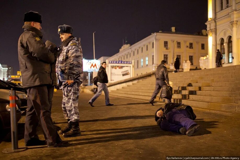 Рейд омона. Рейд ОМОН. ОМОН облава.