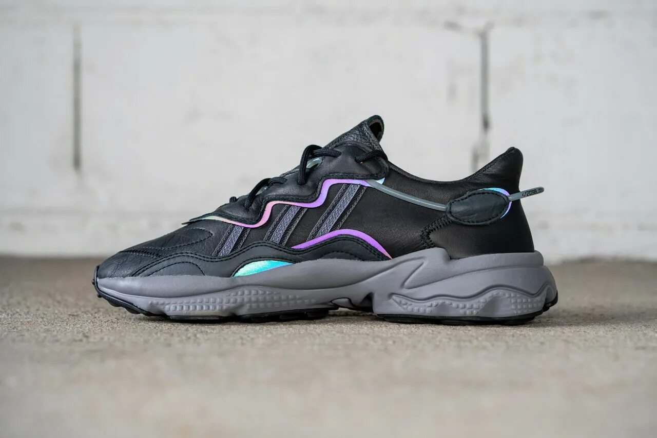 Озвига кроссовки адидас. Adidas Ozweego черные. Adidas Ozweego Adiprene. Adidas Ozweego Black. Adidas Ozweego Adiprene Black.