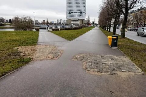 Пункт в тротуаре