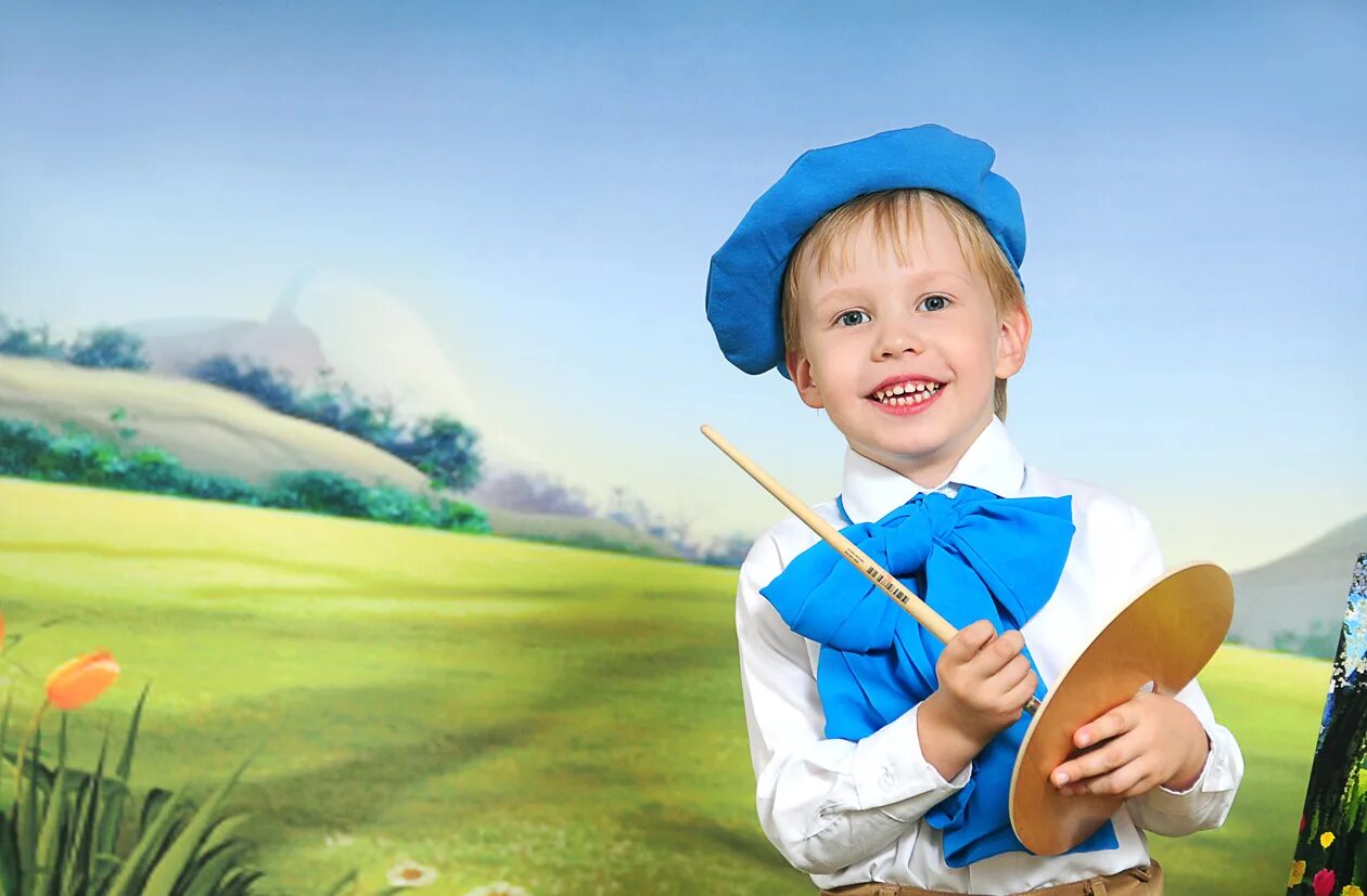 Дети радуются. Дети химики. Фотосессия на детской площадке. Детская спальня. Игрушки для детей.