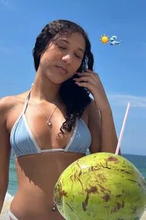 Liz Oliveira, a sua prima nua no Telegram.