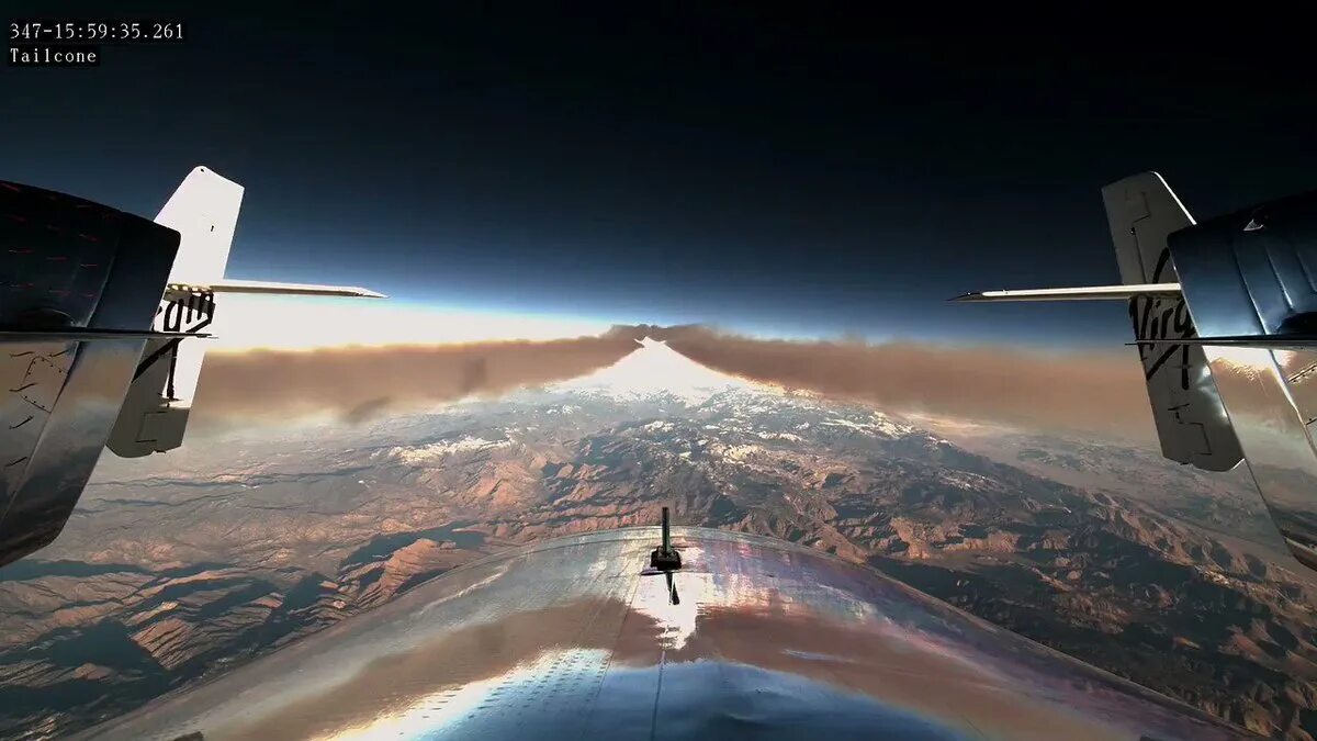 Flew into space. Galactic airlines. пилоты vss unity. обои высокого разрешения virgin galactic. mike melville flew on &quot;space ship one&quot;.
