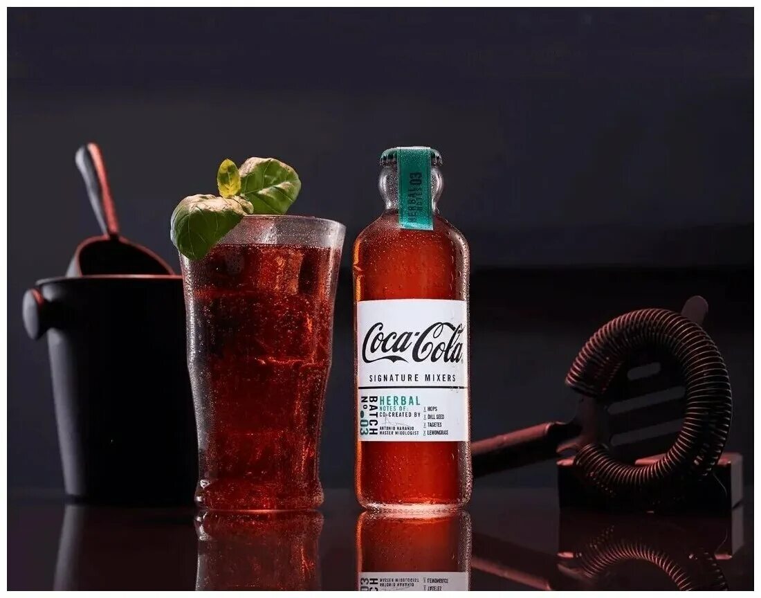 Coca cola signature. Coca-cola signature mixers smoky 200мл. кола signature mixers herbal. напиток coca-cola signature mixers spicy, 200мл. coca-cola signature mixers herbal notes.
