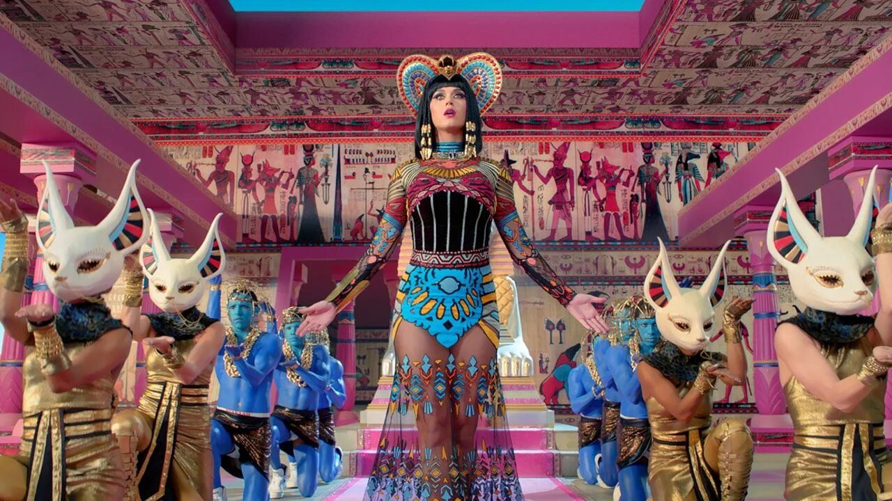 Katy perry египет. Katy perry dark horse. Песня dark horse katy perry. Кэти перри в клипе dark horse. Песня dark horse katy perry.