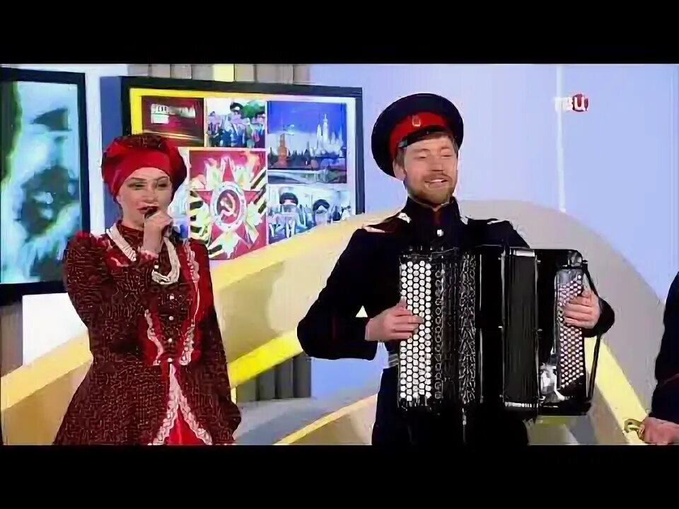 Казаки 1945 едут по берлину. Казаки ассорти. Казаки в берлине караоке. Казаки ассорти. Казаки в берлине 1945.