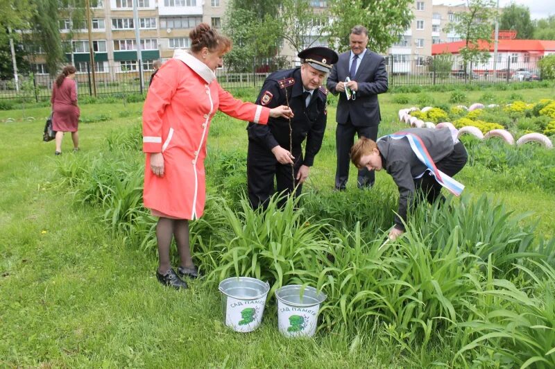 Орловской школы интерната. Орловская область Кромской район школа интернат. ОМВД России Кромскому району Орловской области. Полиция Кромского района Орловской области.