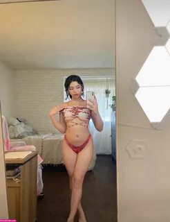 Plushydani plushs aloedvni Nude OnlyFans Photos 1.