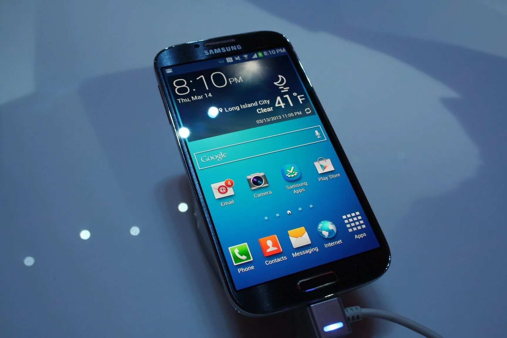 Купить галакси с пробегом. Samsung Galaxy s4. Samsung Galaxy s4 2013. Самсунг галакси с4 i9500. Galaxy s4 gt-i9500.