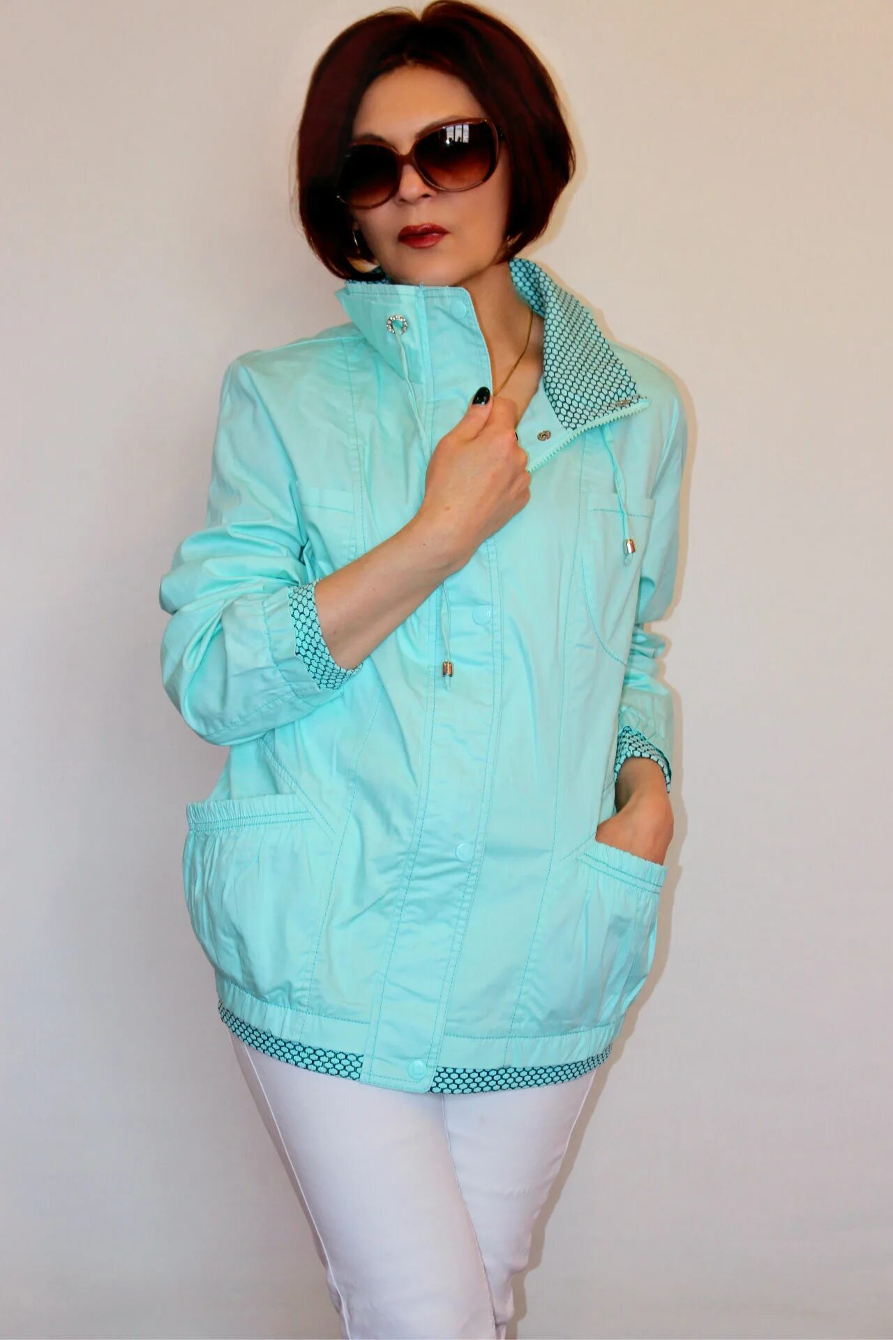 Ветровка баон женская. Куртка trendyol. Модные ветровки. Авалон ветровка пудровая. Желтый кардиган.