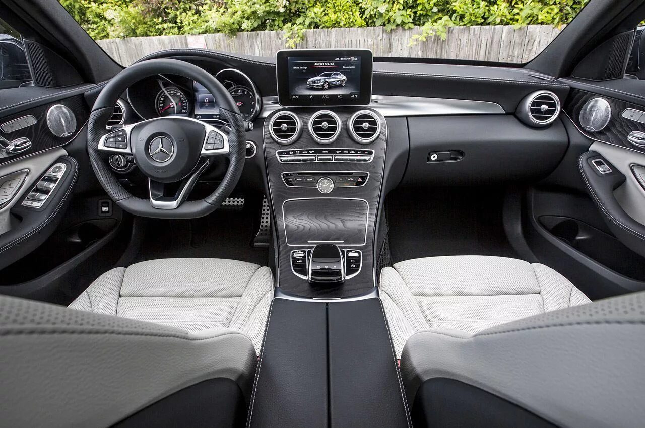 Class c 10. Mercedes benz c class 2015. мерседес-бенц c class 2015. мерседес бенц ц класс 2016. мерседес ц класс 2015.