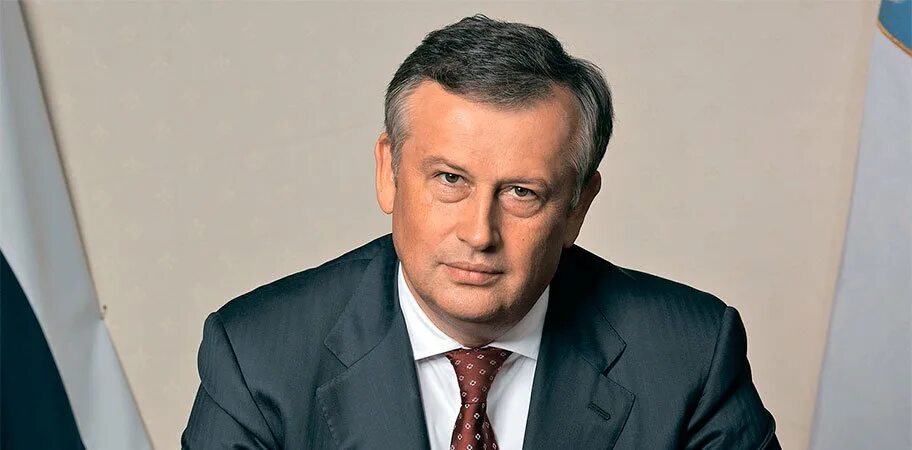 Александр дрозденко губернатор. Александр дрозденко ленобласть. Губернатор дрозденко биография. Александр дрозденко. Дрозденко александр юрьевич губернатор ленинградской области.