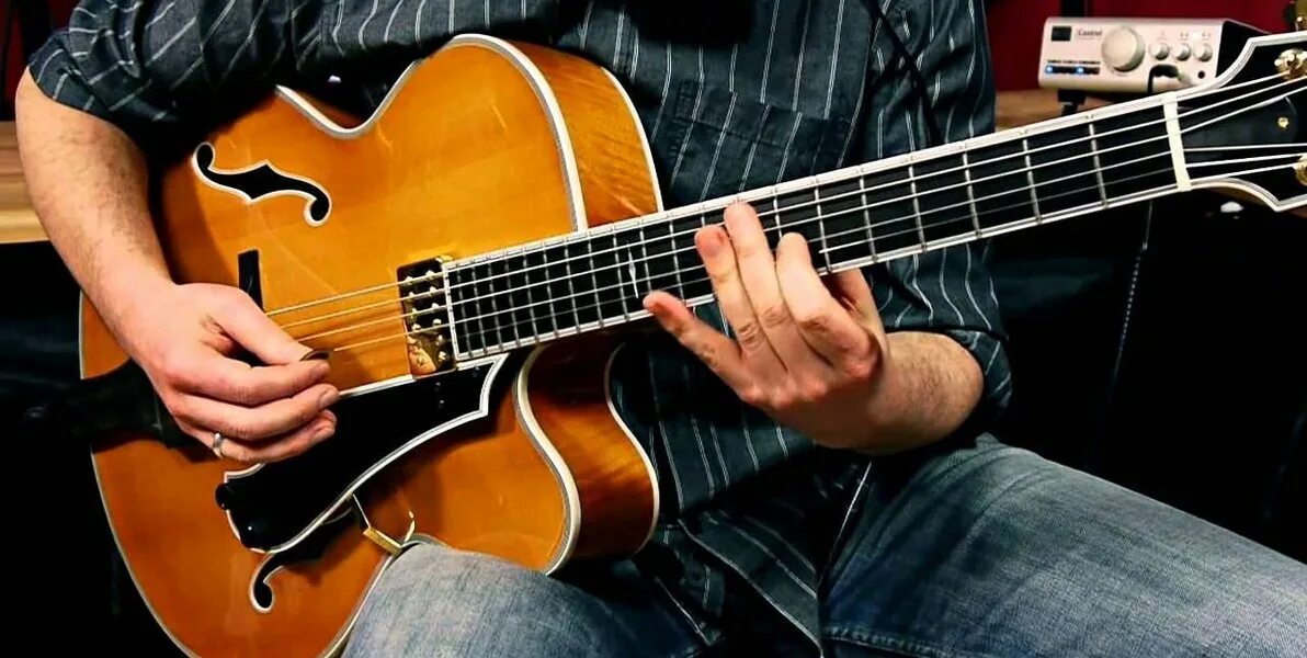 Урок гитары 3. Jazz Archtop. Джаз гитара. Джазовая акустическая гитара. Джазовая электрогитара.